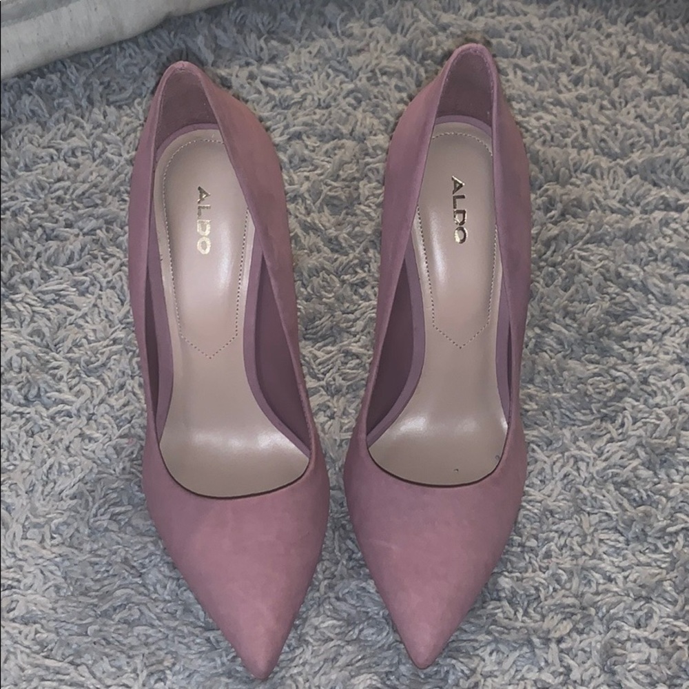 Pink heels